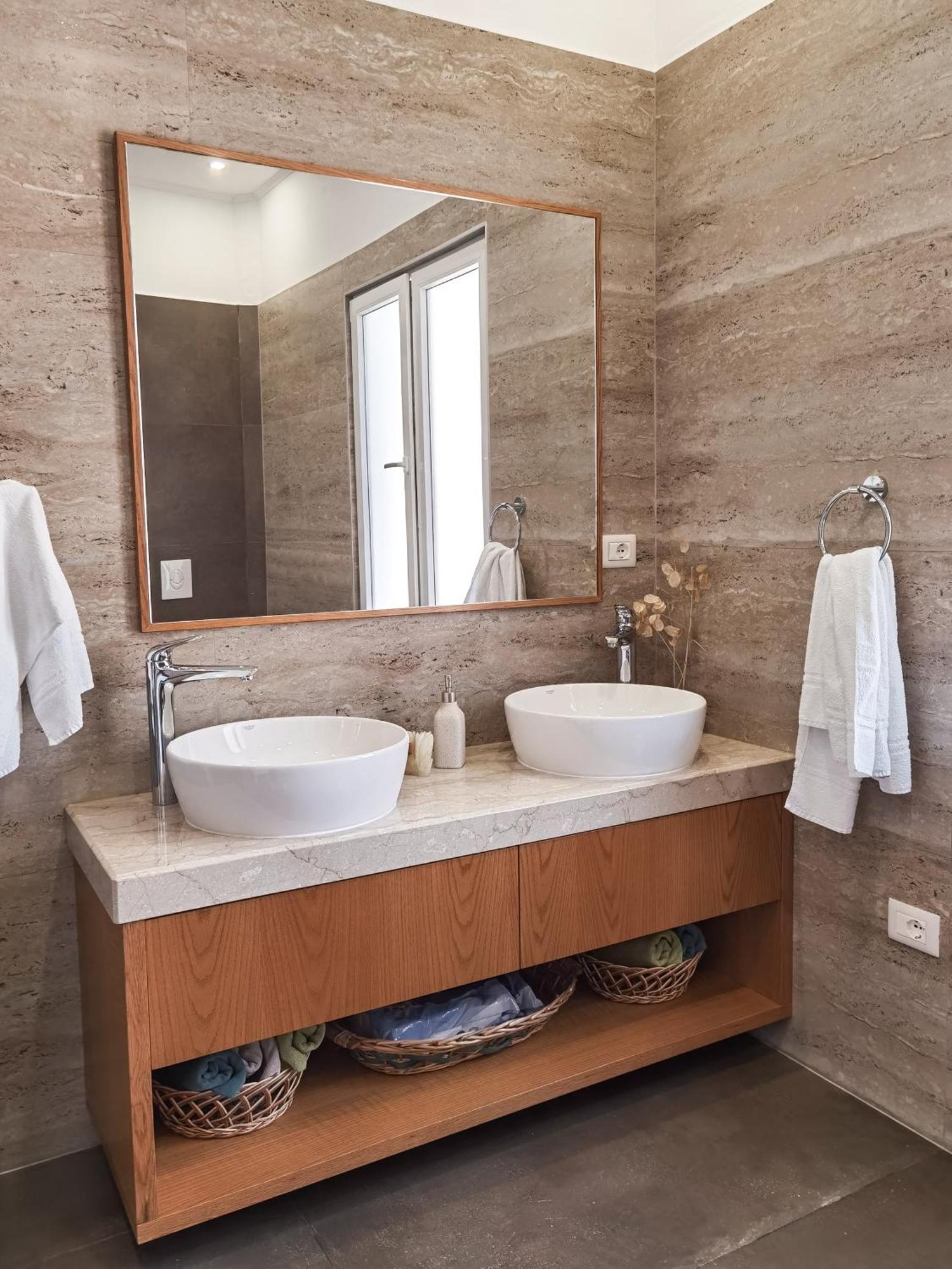 Joni & Joy Center Apartment Berat Buitenkant foto